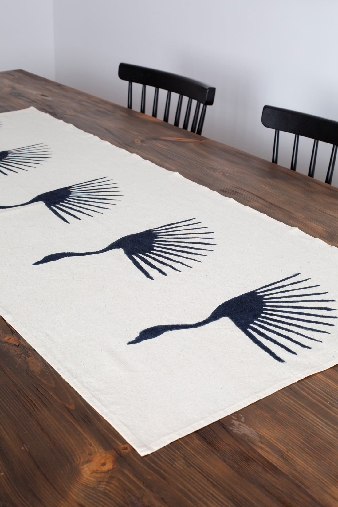 Stork Patterned Lithograph Runner